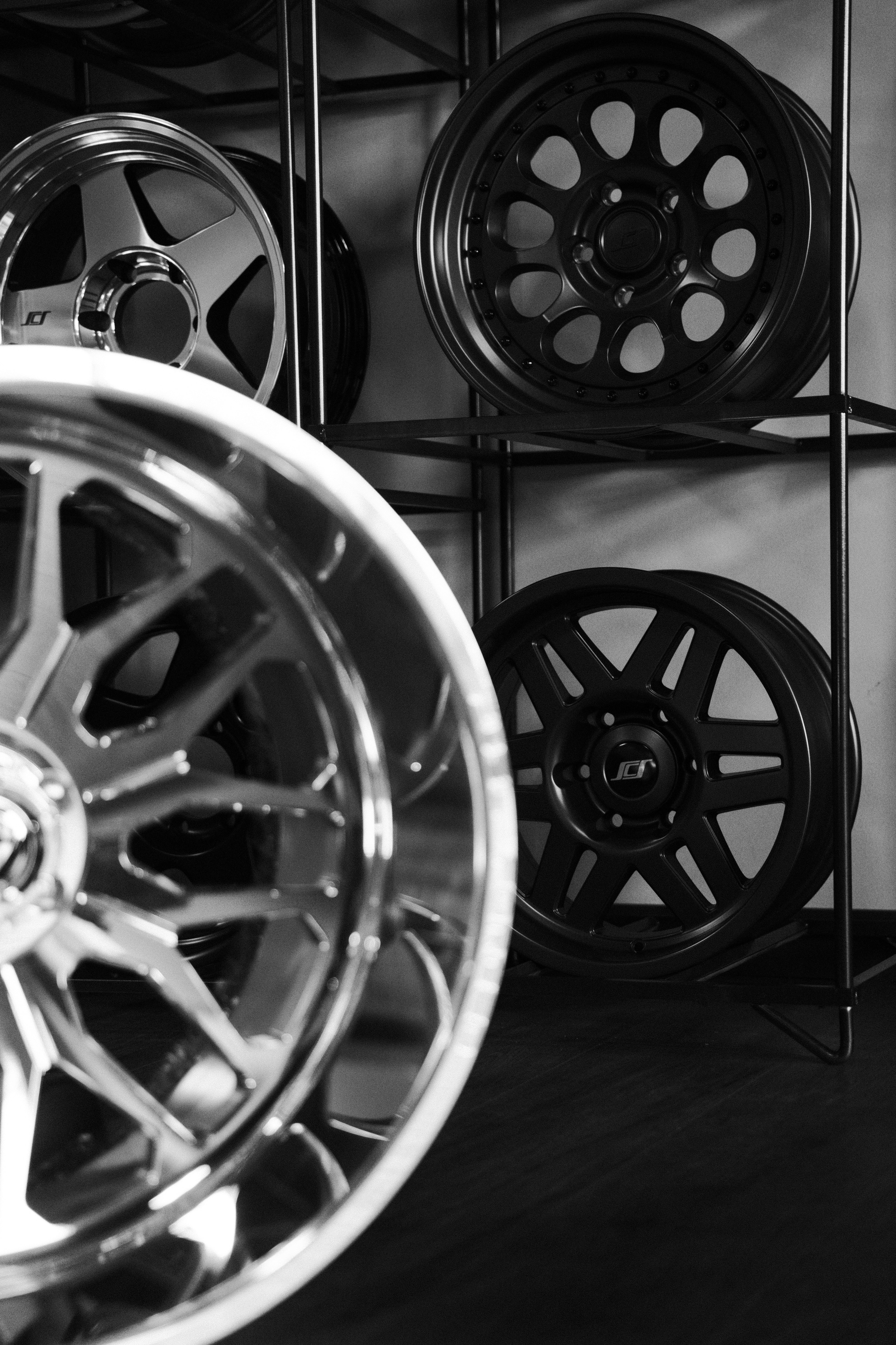 Wheels & Tires