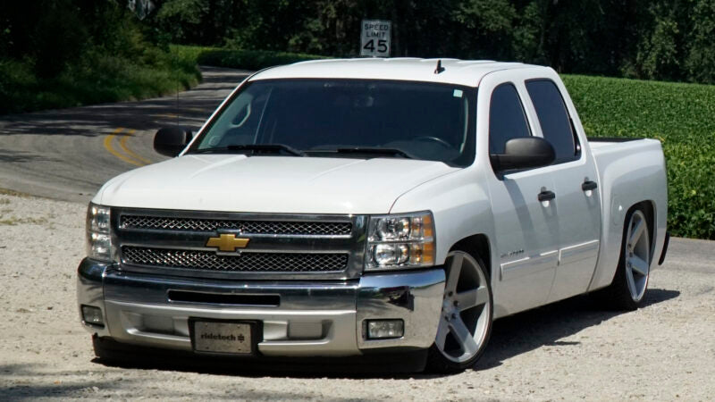 HQ Air Suspension System For 2014-2018 Silverado / Sierra 1500 2Wd/4Wd W/ OE Stamped Steel Or Aluminum Control Arms 2019 Legacy and Limited Drop Spindles Front And Rear HQ Series Shockwaves Upper Strongarms And Rear 4-Link Ridetech
