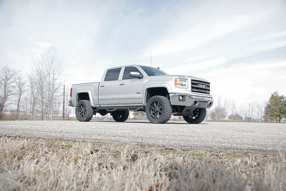 5 Inch Lift Kit Cast Steel N3 Struts Silverado/Sierra 1500 (14-18 & Classic) Rough Country