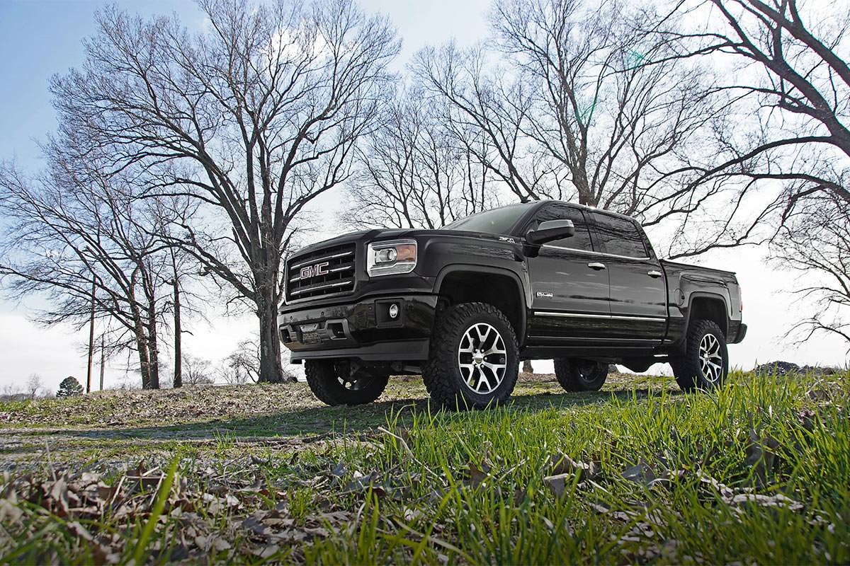 6 Inch Lift Kit Cast Steel N3 Struts Silverado/Sierra 1500 (14-18 & Classic) Rough Country