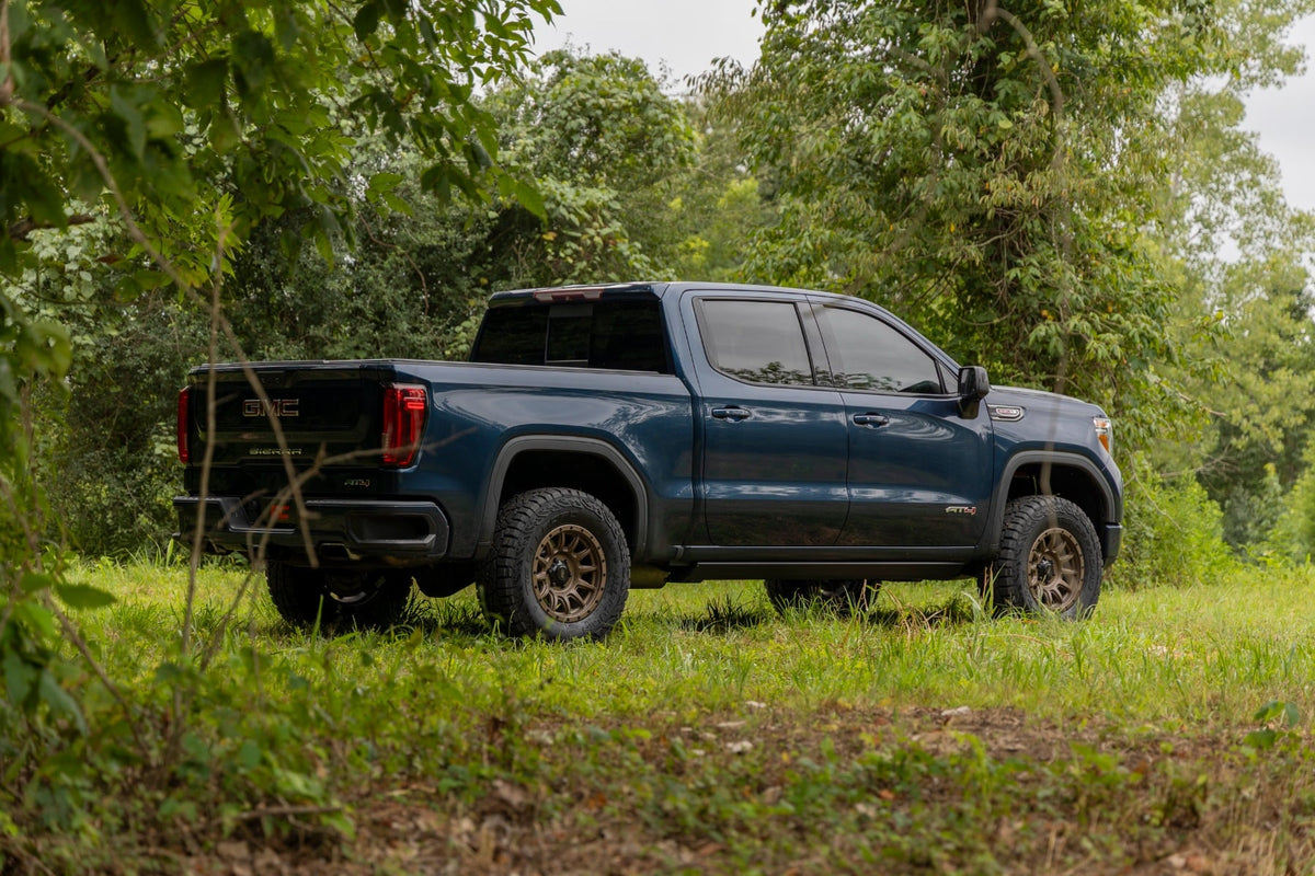 3.5 Inch Lift Kit Vertex Red GMC Sierra 1500 2WD/4WD (2019-2025) Rough Country