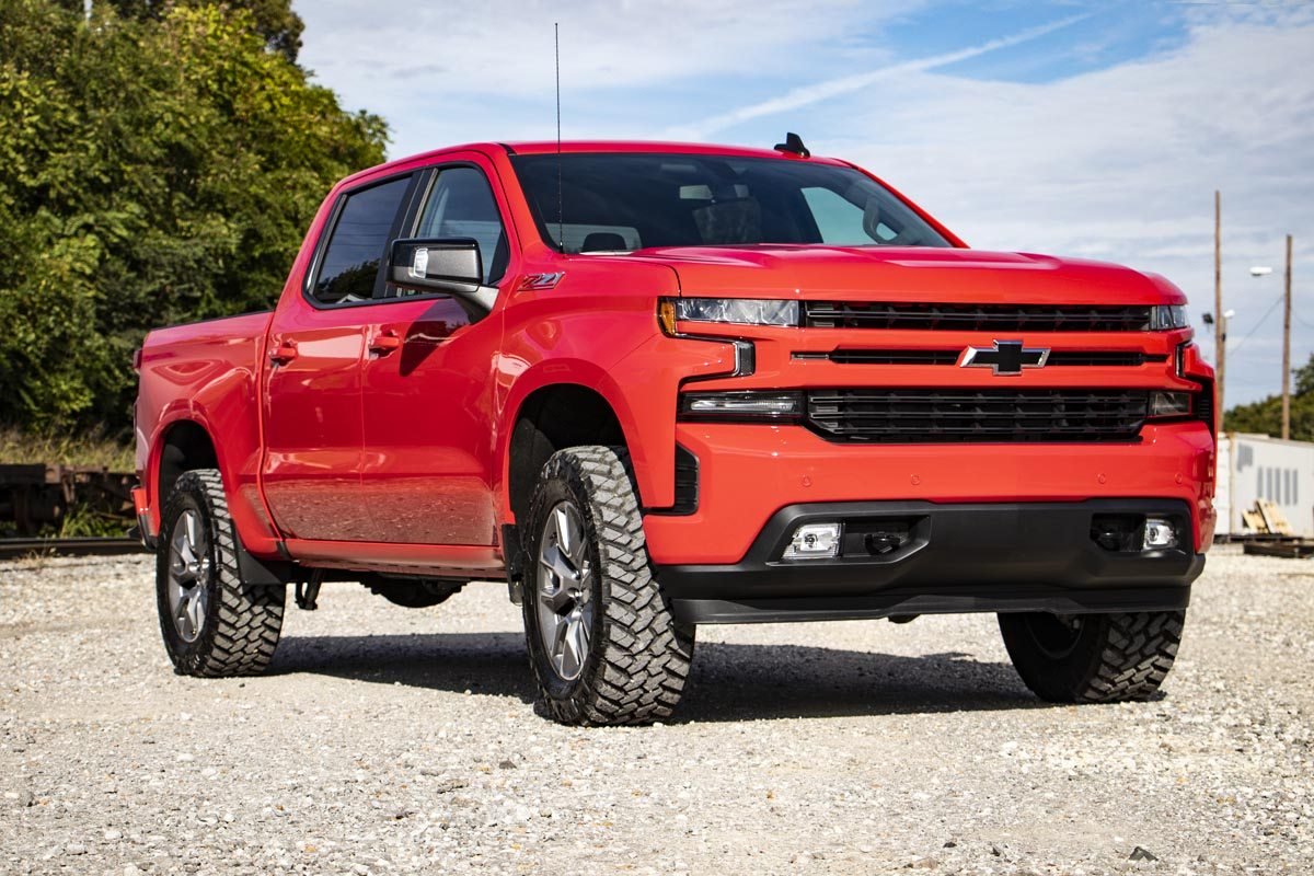 3.5 Inch Suspension Lift Kit w/Forged Upper Control Arms, Loaded Struts & V2 Shocks 19-20 GMC Silverado/Sierra 1500 4WD/2WD Rough Country