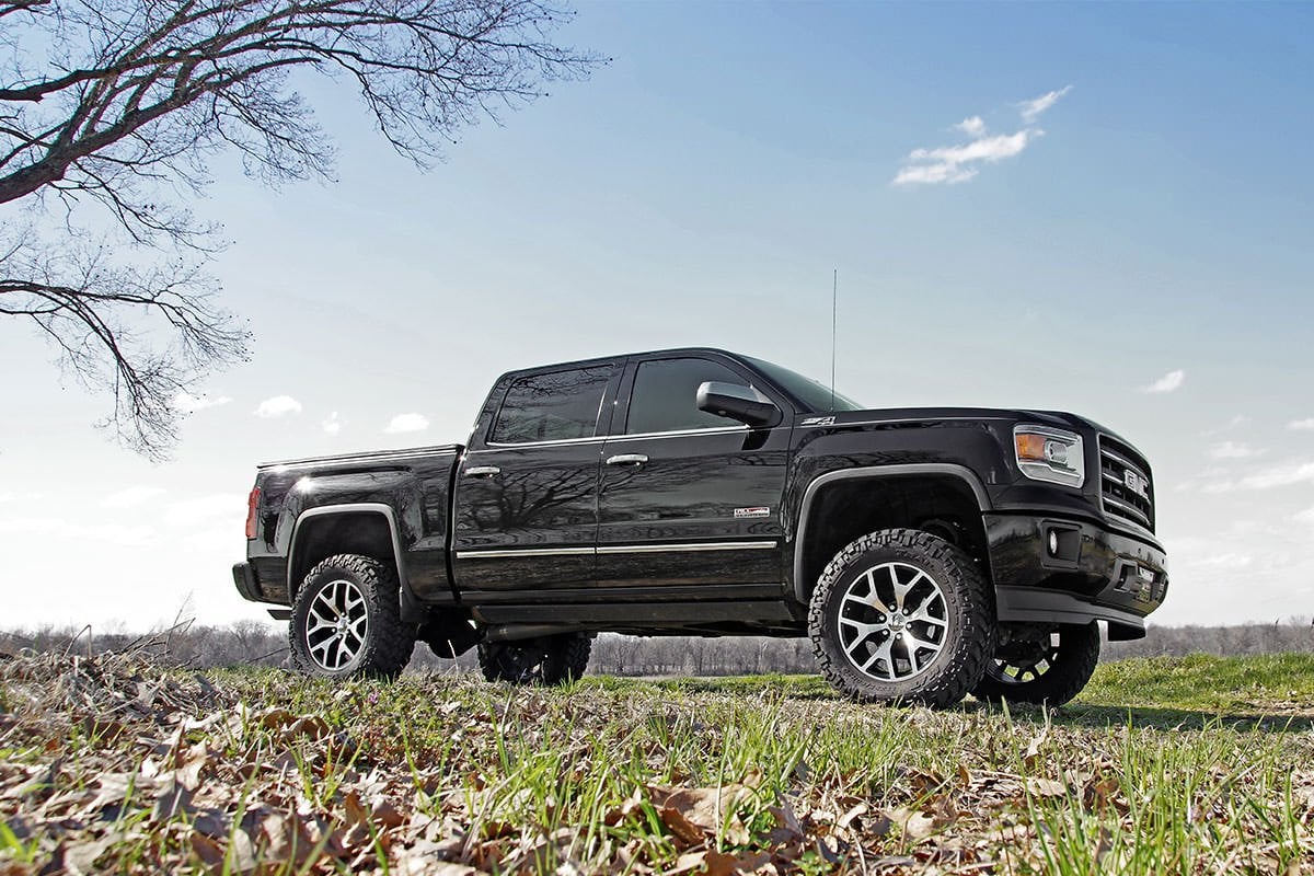 6 Inch Lift Kit Alum/Stamp Steel Silverado/Sierra 1500 (14-18 & Classic) Rough Country