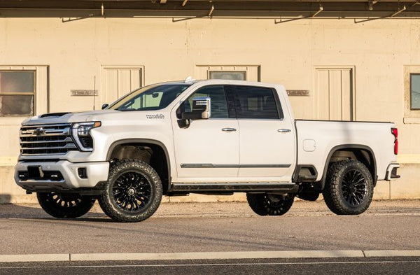 ProComp 2.5 INCH LEVELING KIT FOR 2020-2026 CHEVY/GMC 2500HD & 3500 HD 4WD