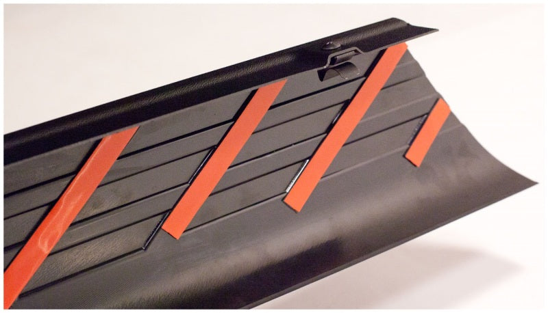 Husky Liners 07-13 Chevrolet Silverado 1500 69.3in Fleetside OE-Style Bed Rail Caps - Black