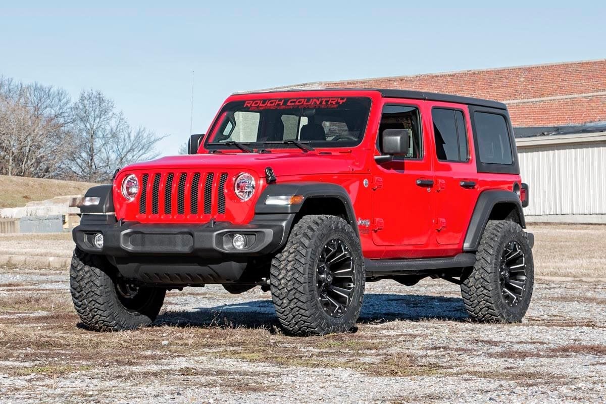 2.5 Inch Lift Kit Coils V2 Jeep Wrangler Unlimited 4WD (2018-2023) Rough Country