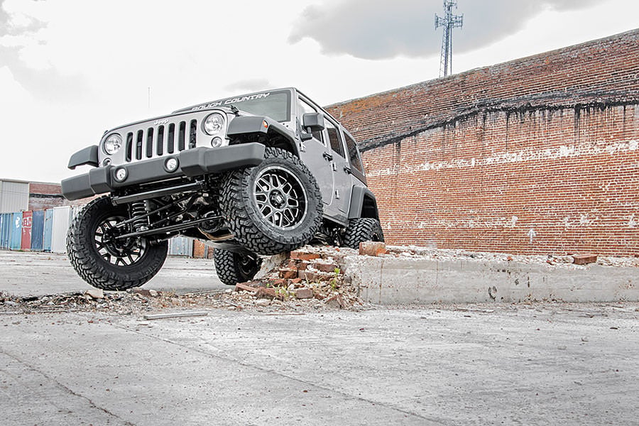 4 Inch Lift Kit V2 Jeep Wrangler Unlimited 2WD/4WD (2007-2018) Rough Country