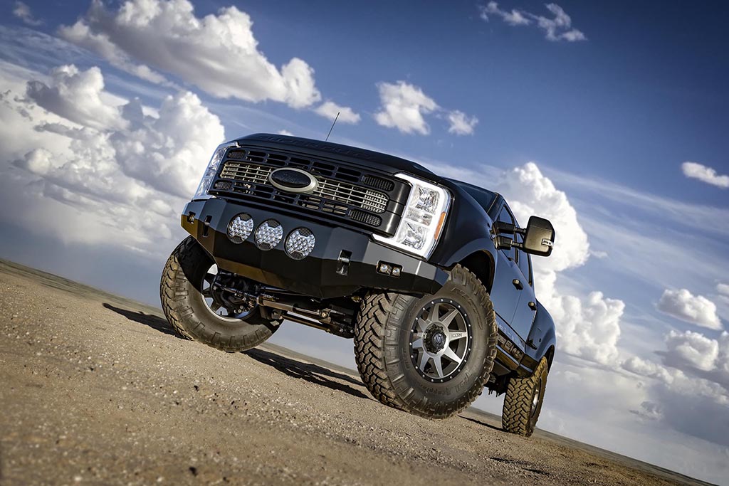 2023-2025 Ford F-250/F-350 Super Duty 4WD Gas 4.5 Inch Lift Stage 4 Suspension System W/ Radius Arms Icon Vehicle Dynamics