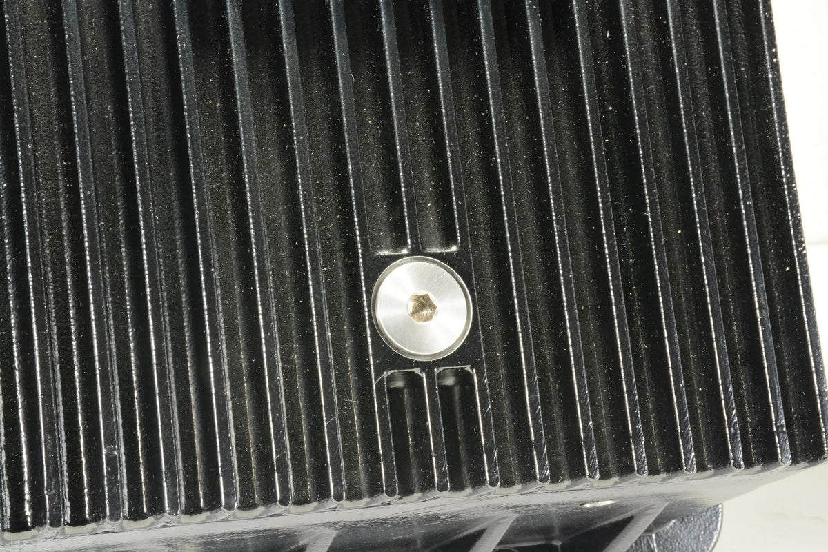 High-Capacity Aluminum Allison Transmission Pan 2001-19 GM 2500/3500 Allison 1000 2000 2400 High Capacity Aluminum Transmission Pan GM Yukon Gear